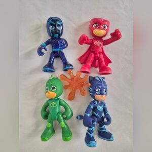 PJ Masks Night Time Mission Glow-in-the-Dark Action Figure Set, Preschool Toy